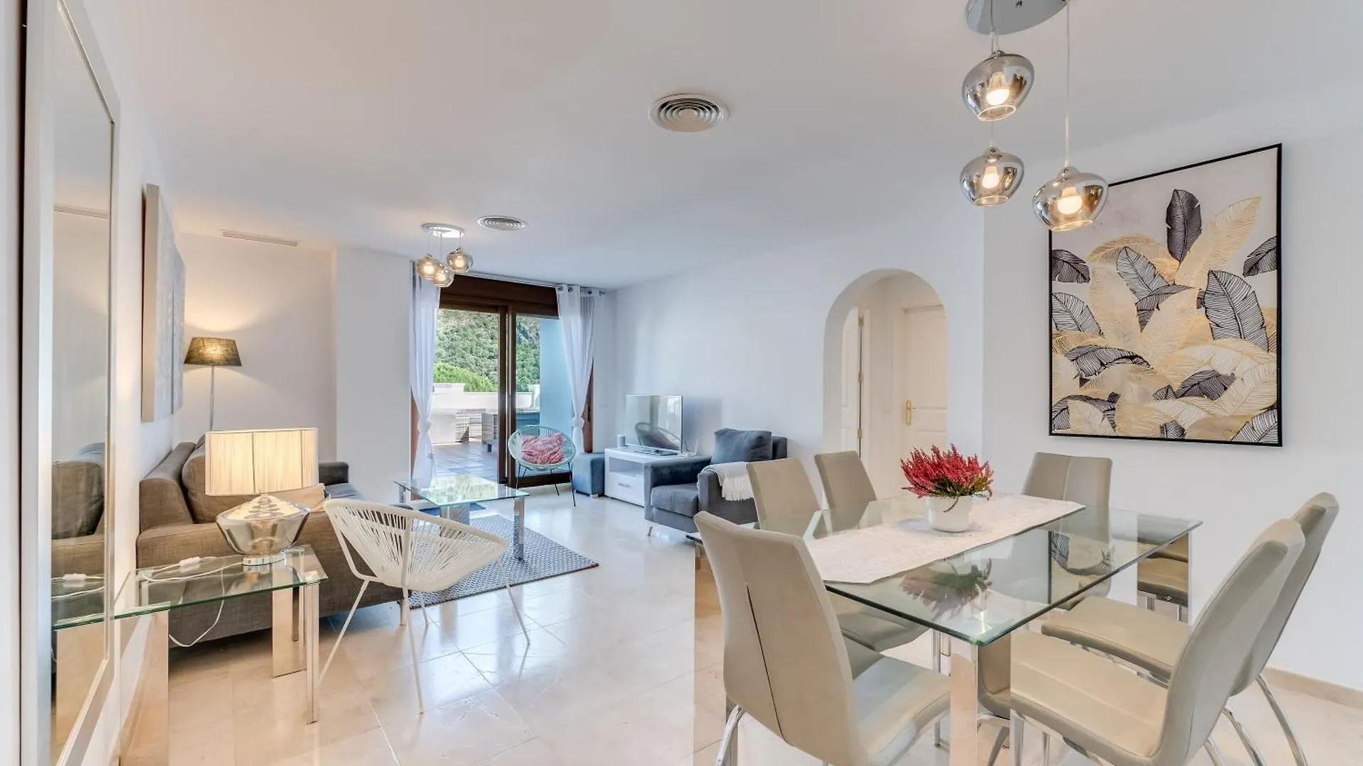 3 Bed Apartment In ベナアビス 0*,